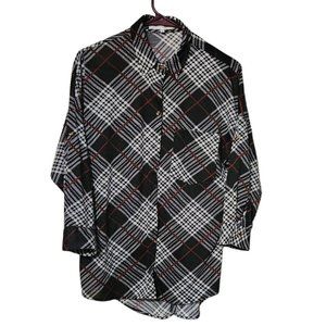 Eden And Olivia Tab Sleeve Blouse With Button Up Back And Front Sz M